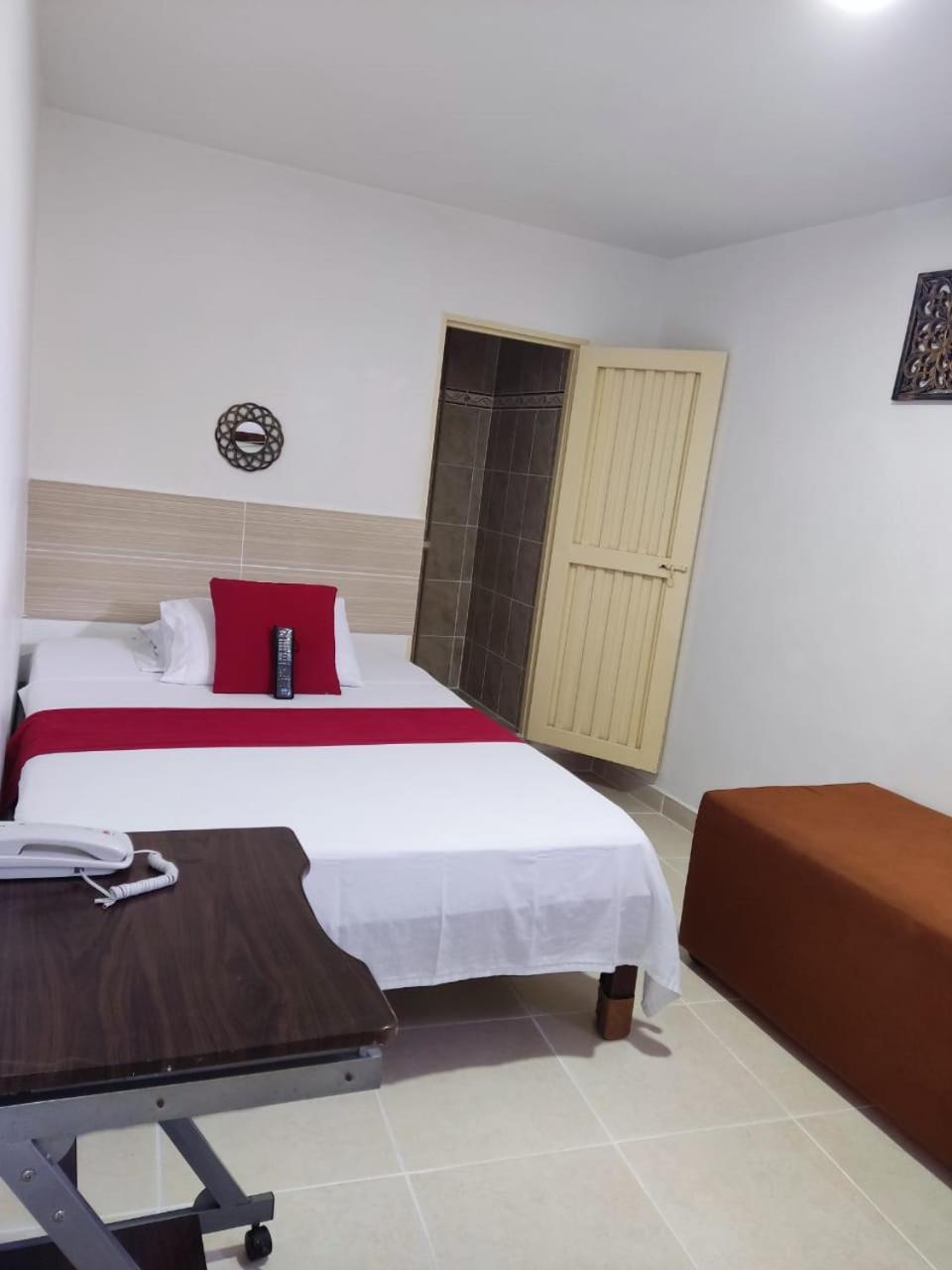 Hotel Mirador Plaza Pereira Eksteriør bilde